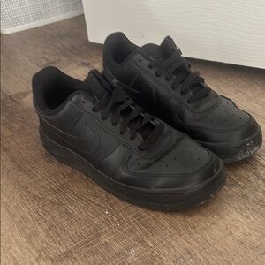 Nike AF1 Black Sneakers Low-Top Leather Design